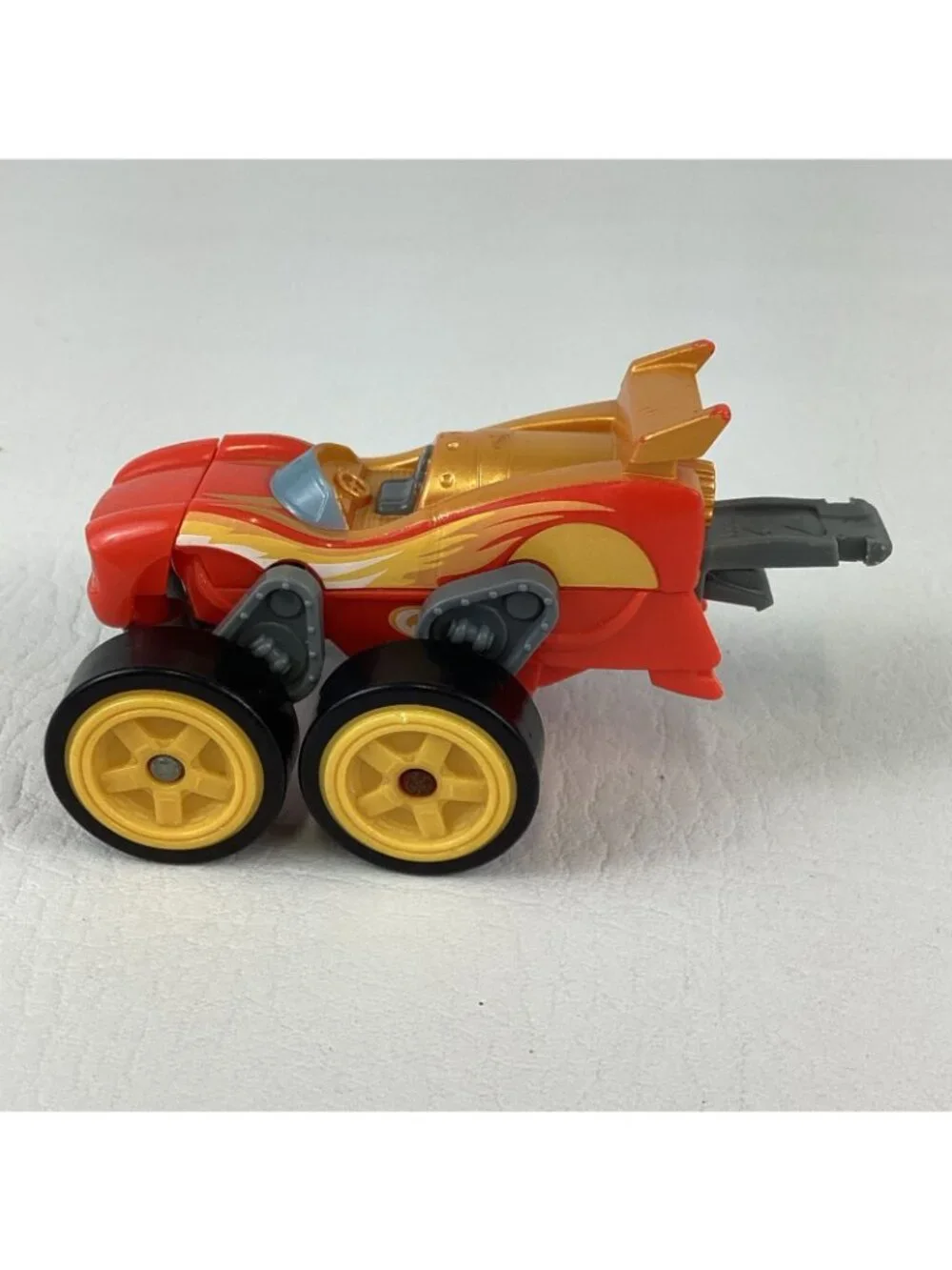Blaze And The Monster Machines Flip & Race Transforming Vehicle Mattel Toy